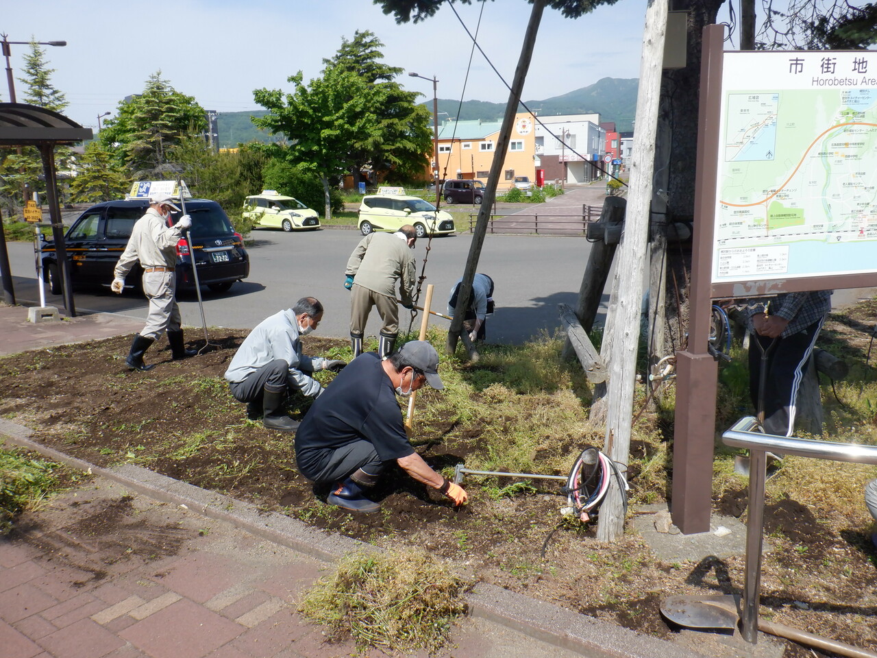 【添付2】幌別花壇・準備作業②